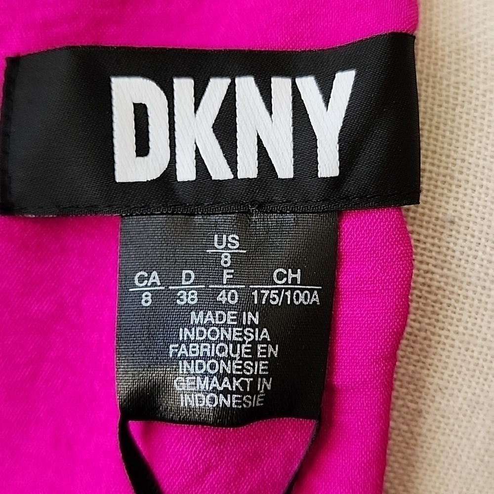 DKNY - Stunning Vibrant Magenta Dress​​​​​​​​​ - Picture 11 of 16